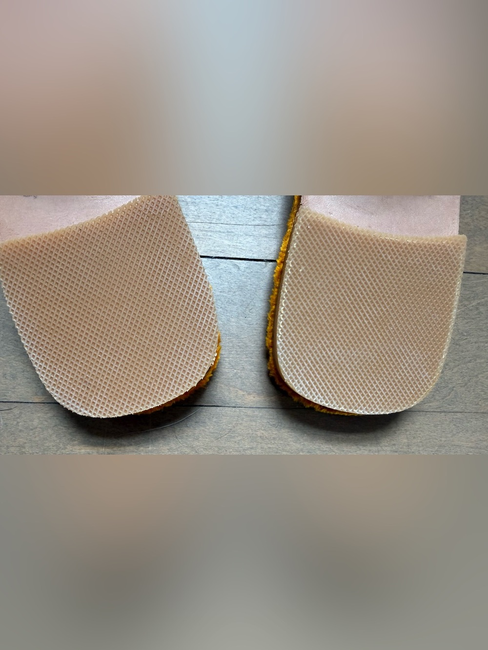 Wolf & Willa NWOT Orange Slide Sandals Size 7.5 - Picture 11 of 11